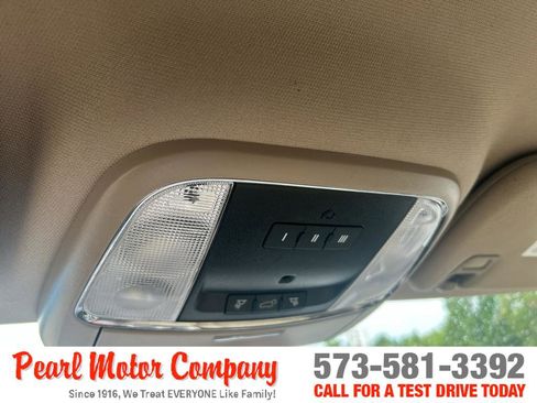 Used 2019 Jeep Grand Cherokee Limited AWD/4WD image 14