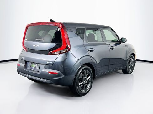 Used 2022 Kia Soul EX FWD image 9