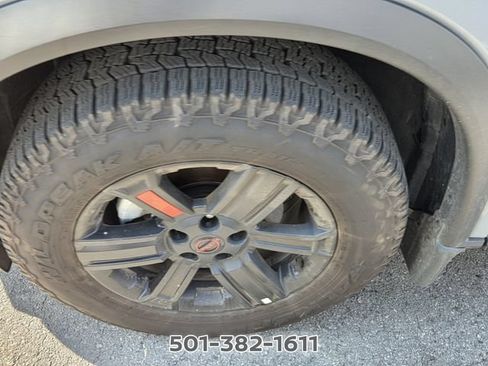 Used 2025 Nissan Rogue SV AWD/4WD image 7