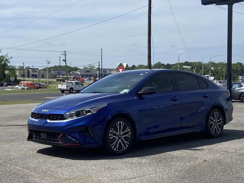Used 2024 Kia Forte GT-Line w/ GT-Line Premium Package FWD image 7