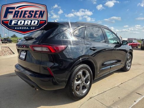 Used 2023 Ford Escape ST-Line FWD image 7