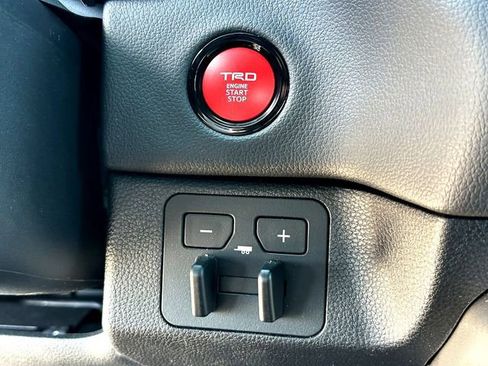 New 2025 Toyota Tundra Limited AWD/4WD image 13