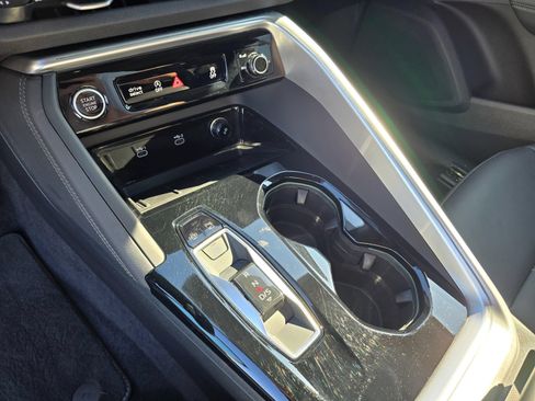 Certified 2025 Audi Q5 Premium w/ Convenience Package AWD/4WD image 15