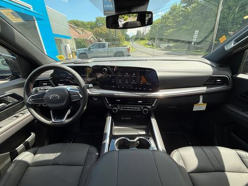 New 2026 Chevrolet Tahoe RST w/ Sun And Tow Package AWD/4WD image 10