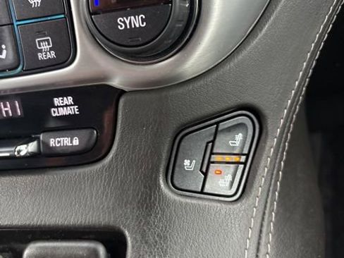 Used 2019 GMC Yukon XL SLT image 20