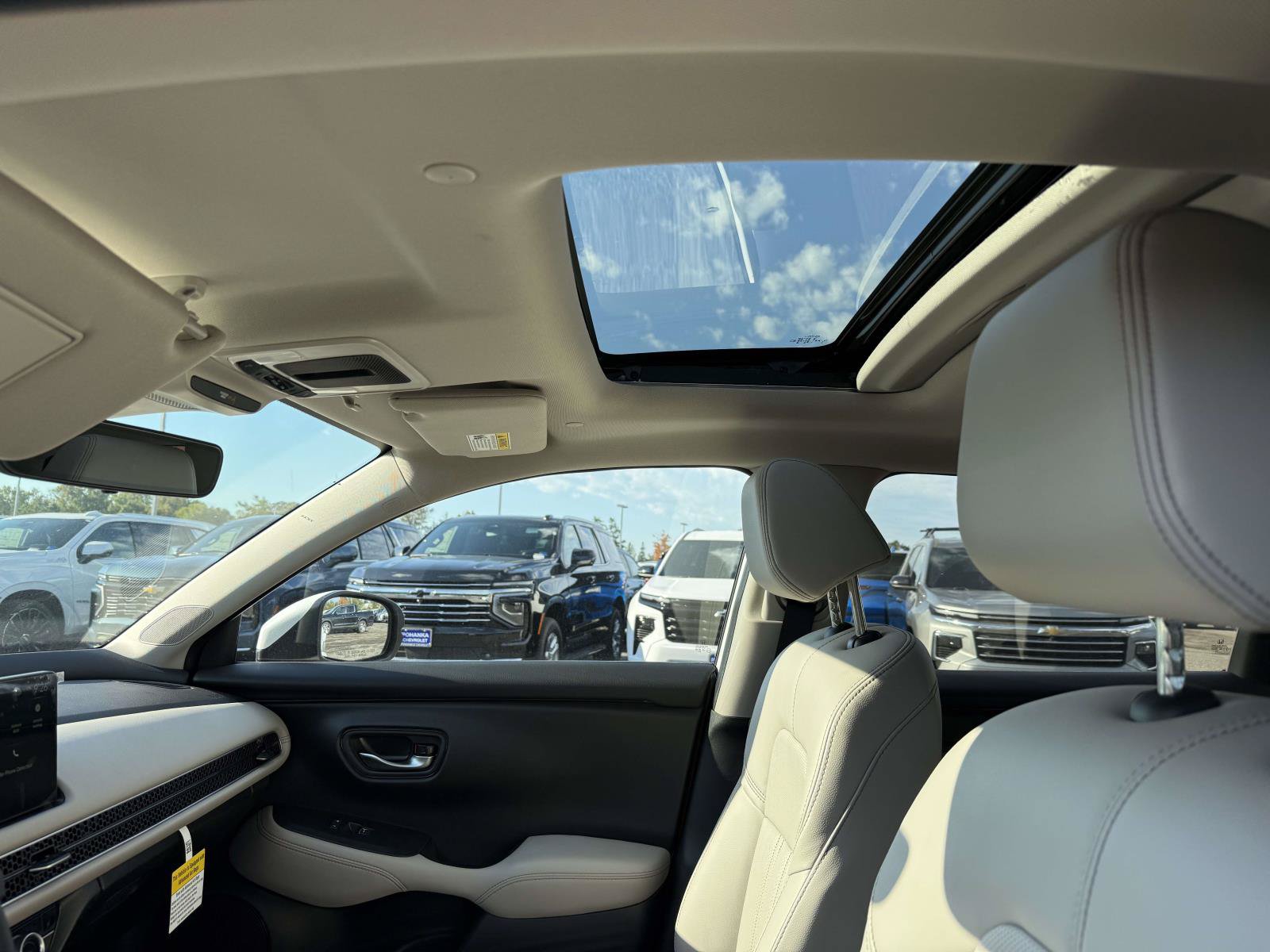 New 2027 Honda HR-V EX-L image 16
