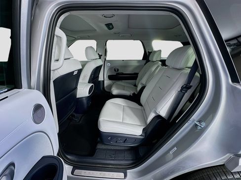 New 2026 Hyundai Palisade Calligraphy FWD image 17