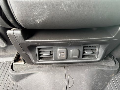 Used 2022 Chevrolet Silverado 3500 LTZ AWD/4WD image 20