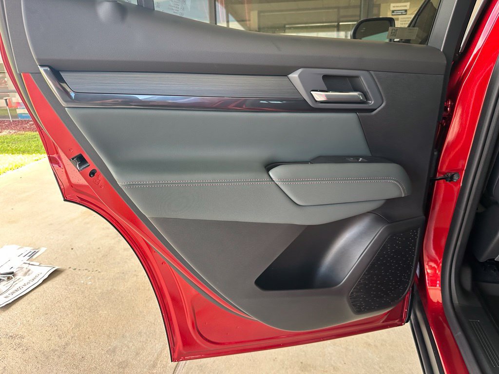 New 2027 GMC Terrain AT4 w/ Convenience Package III AWD/4WD image 28