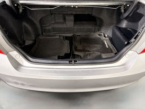 Used 2017 Toyota Camry XLE FWD image 35