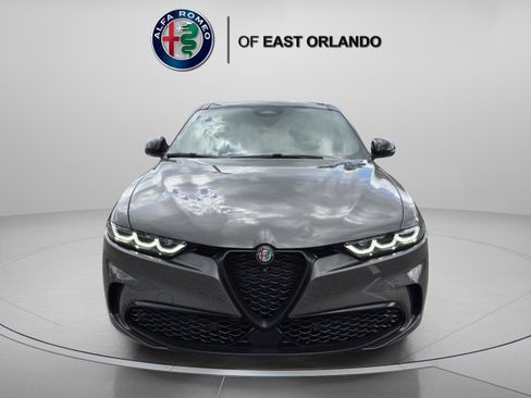 Used 2024 Alfa Romeo Tonale Veloce w/ Active Assist Package AWD/4WD image 2