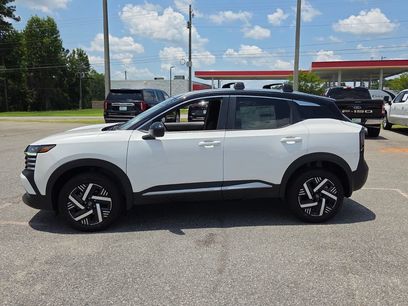 New 2026 Nissan Kicks SV w/ Cold Weather Package