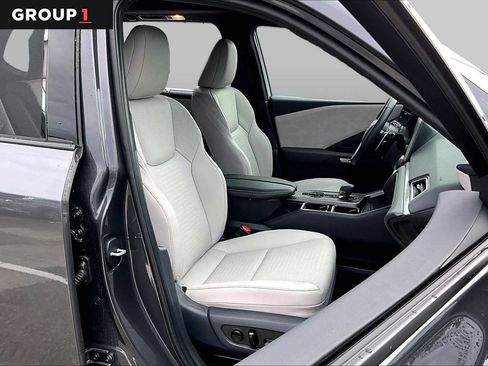 Used 2026 Lexus TX 350 AWD w/ Technology Package image 8