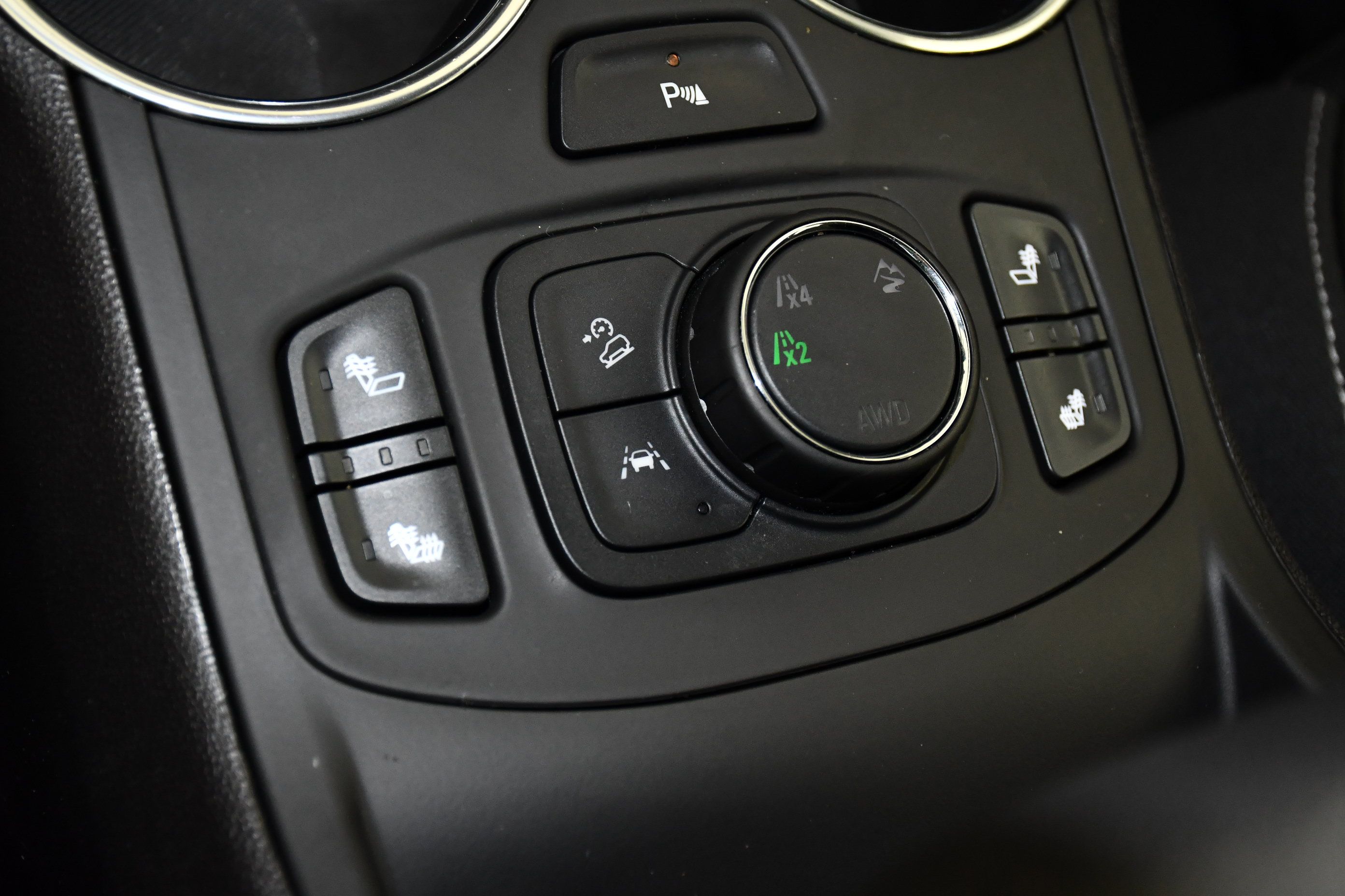 Used 2024 GMC Terrain SLT w/ Tech Package AWD/4WD image 33