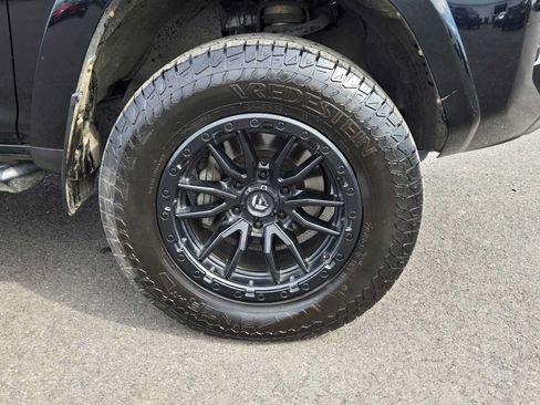 Certified 2022 Toyota 4Runner TRD Off-Road Premium AWD/4WD image 12