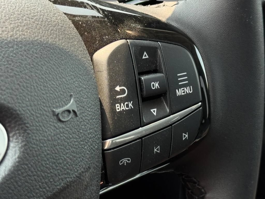 New 2024 Ford Escape Active w/ Tech Pack #2 FWD image 17