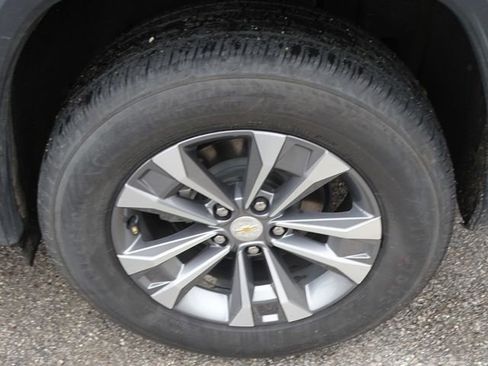 Used 2025 Chevrolet Equinox LT image 14