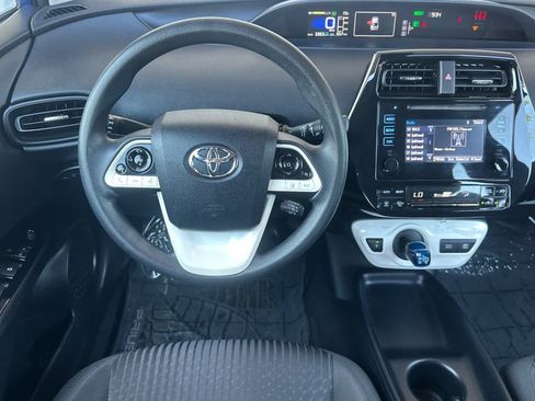Used 2017 Toyota Prius Two FWD image 14