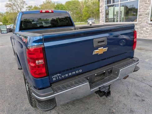 Used 2019 Chevrolet Silverado 2500 W/T AWD/4WD image 5