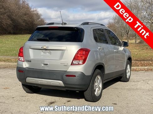 Used 2016 Chevrolet Trax LT w/ LT Convenience Package image 7