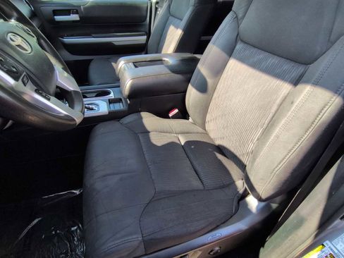 Used 2020 Toyota Tundra SR5 w/ SR5 Upgrade Package image 17