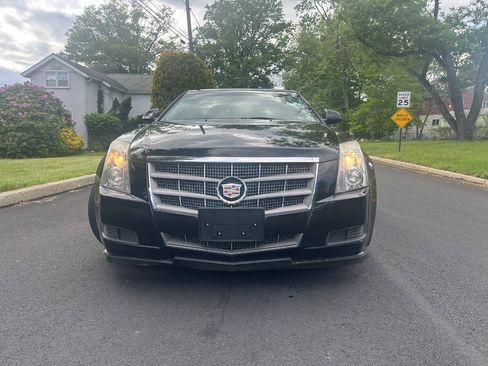 Used 2011 Cadillac CTS Sedan RWD image 3