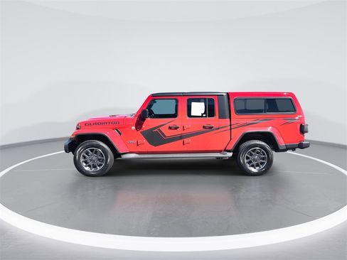 Used 2020 Jeep Gladiator Overland image 5