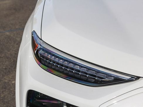 Certified 2025 Audi Q6 e-tron Premium Plus w/ Premium Plus image 12