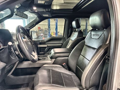 Used 2020 Ford F150 Raptor w/ Equipment Group 802A Luxury AWD/4WD image 2