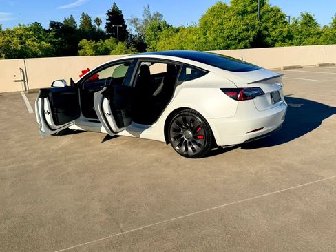 Used 2021 Tesla Model 3 Performance AWD/4WD image 46