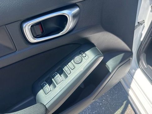 Used 2023 Honda Civic Sport image 22