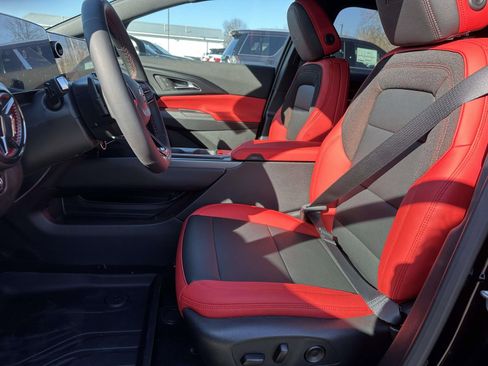 New 2026 Chevrolet Equinox EV RS image 21