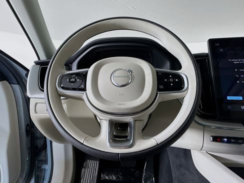 New 2026 Volvo XC60 T8 Ultra w/ Protection Package Premier image 11