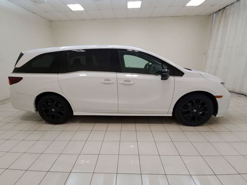 Used 2025 Honda Odyssey Sport-L image 28