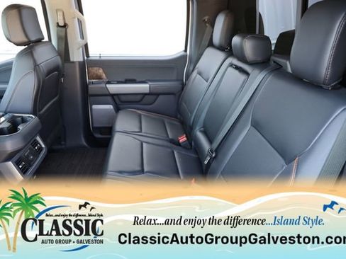 Used 2025 Ford F250 Lariat w/ Lariat Ultimate Package AWD/4WD image 13