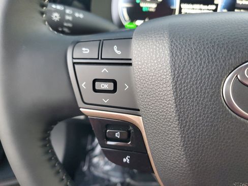 New 2026 Toyota Crown Signia image 18