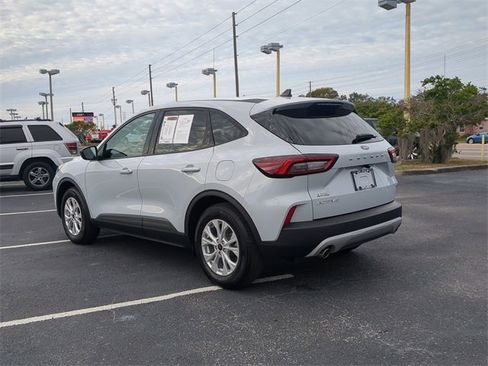 Used 2025 Ford Escape Active image 4