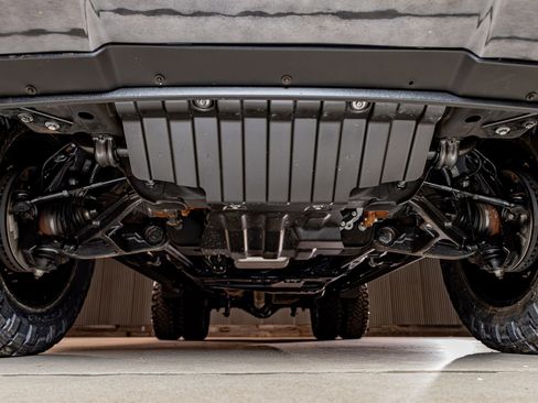 Used 2024 GMC Sierra 3500 Denali Ultimate image 12