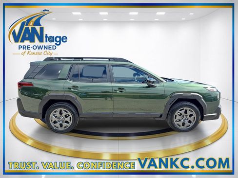Certified 2026 Subaru Outback Premium AWD/4WD image 5