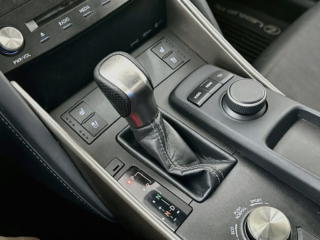 Used 2018 Lexus IS 300 F Sport w/ F Sport Package RWD image 19