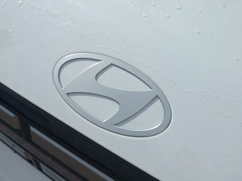 New 2027 Hyundai Santa Fe SE FWD image 13