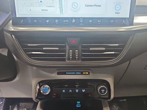 Used 2023 Ford Escape Active w/ Tech Pack #1 AWD/4WD image 24