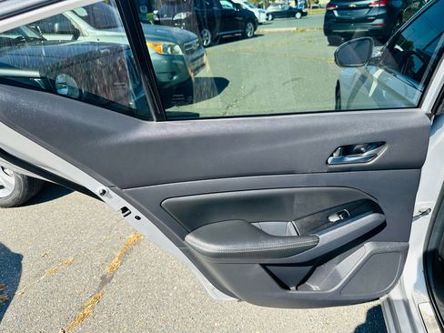 Used 2020 Nissan Altima 2.5 SV image 20