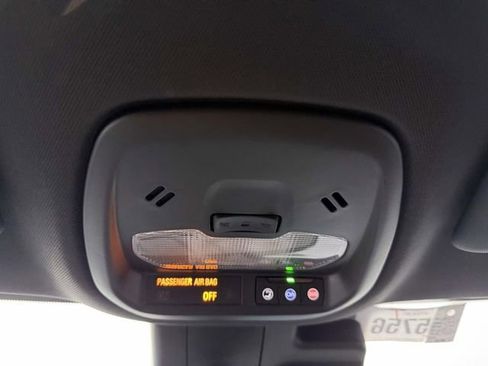 Certified 2025 Chevrolet Trax RS w/ Driver Confidence Package image 28