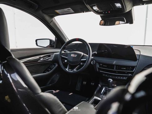 Used 2025 Cadillac CT5 V Blackwing w/ Carbon Fiber 2 Package image 24