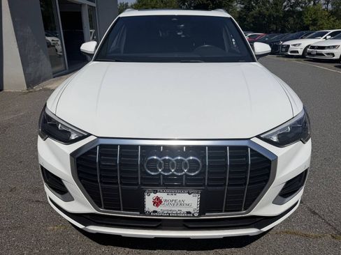 Used 2020 Audi Q3 2.0T Premium AWD/4WD image 2