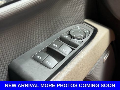 Used 2024 Chevrolet Silverado 1500 ZR2 AWD/4WD image 28