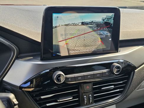 New 2025 Ford Escape Active w/ Cold Weather Package image 15