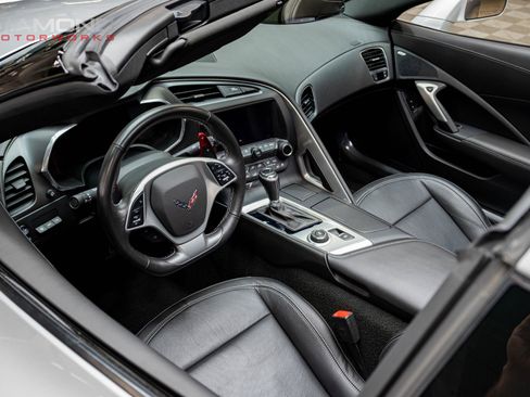 Used 2019 Chevrolet Corvette Stingray Coupe RWD image 80