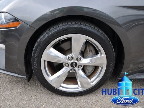 Used 2018 Ford Mustang GT Premium w/ Safe & Smart Package RWD image 9